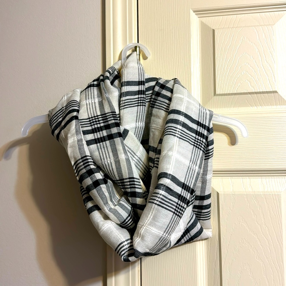 Loft infinity scarf 🧣